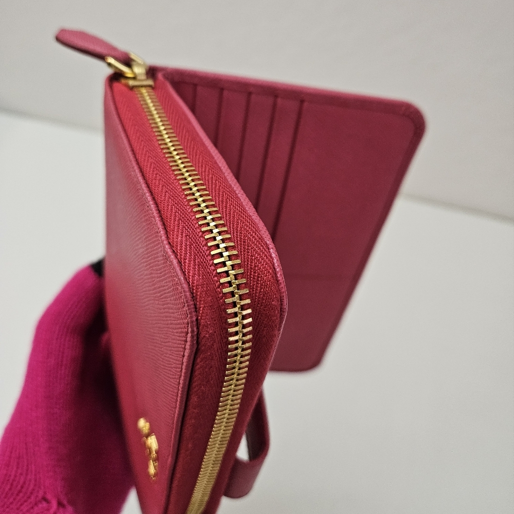 Prada wallet - Picture 7 of 16